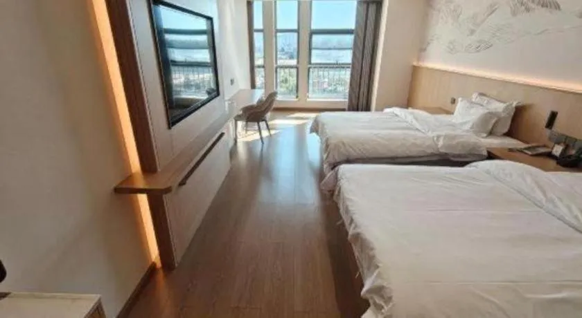 Bed in Borrman Hotel Chongqing Liberation Monument Hongyadong