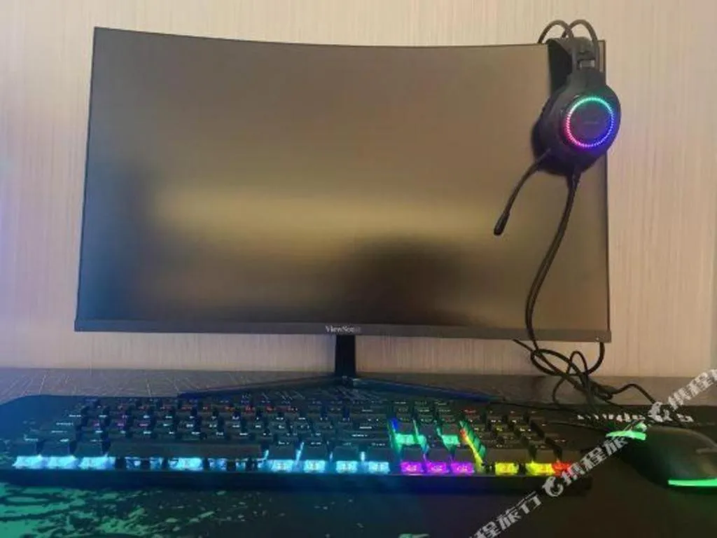 Echarm Hotel Huzhou Wuyue Plaza Children's Clothing City