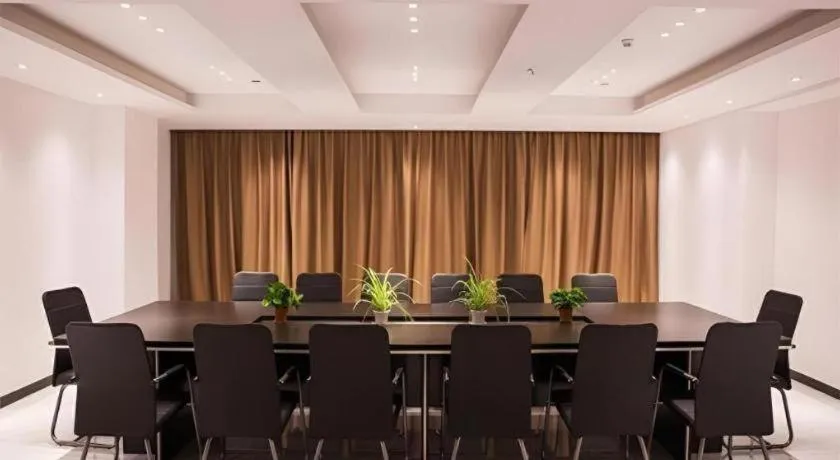 City Comfort Inn Qichun Experimental Middle School