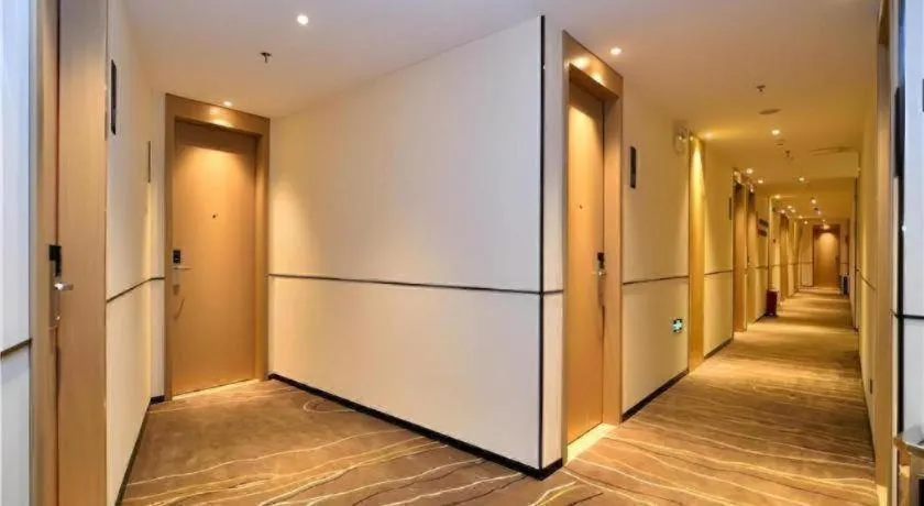 City Comfort Inn Kunming Flower City Midea Shuncheng Mansion