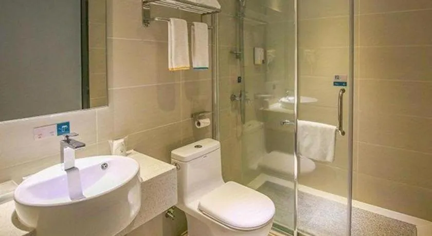 City Comfort Inn Yangjiang Yangxi Renmin Road Triumph Plaza