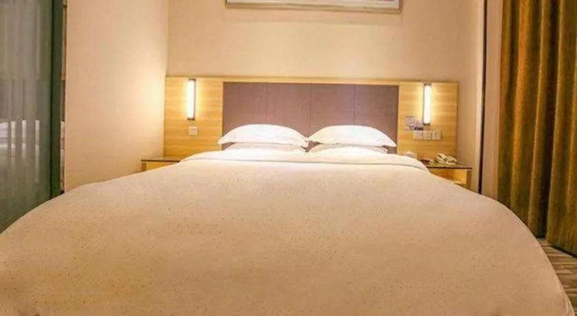 Bed in City Comfort Inn Yangjiang Yangxi Renmin Road Triumph Plaza