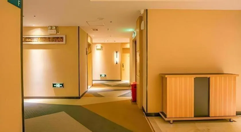 City Comfort Inn Yangjiang Yangxi Renmin Road Triumph Plaza