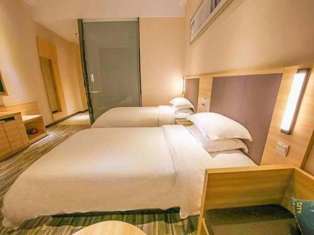 Bed in City Comfort Inn Yangjiang Yangxi Renmin Road Triumph Plaza