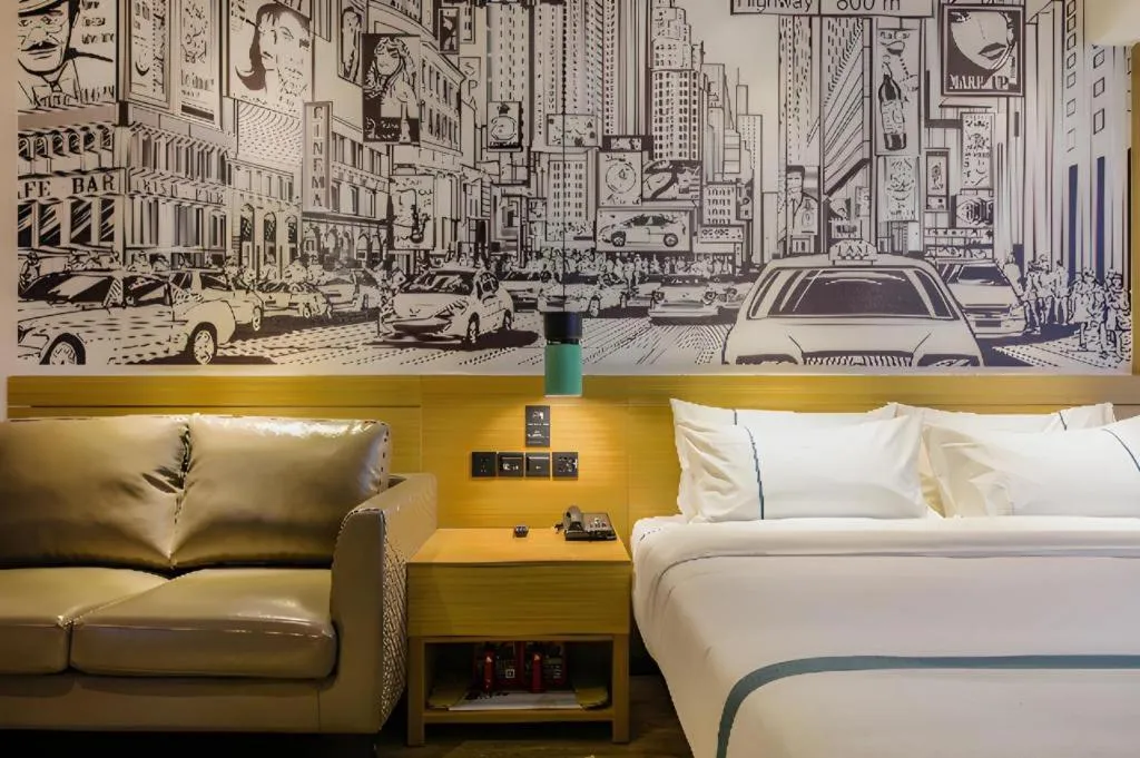 Bed in City Comfort Inn Shiyan High-speed Railway Wanda Plaza