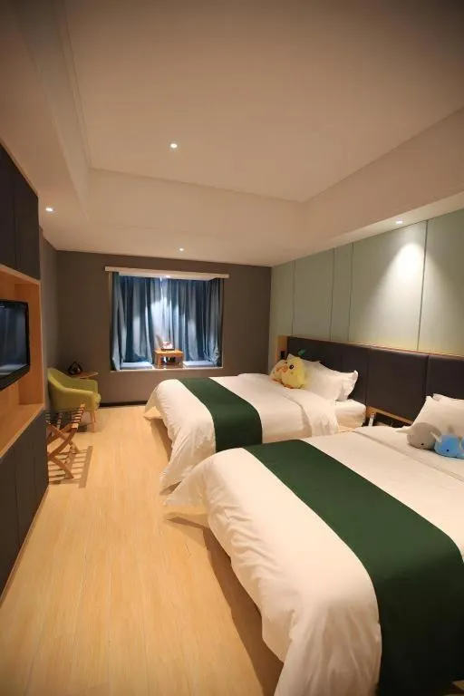Bed in Immersing Hotels & Resort Yunzhu Meiyuan Wuyishan Impression Dahongpao