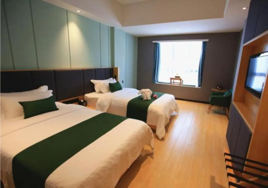 Bed in Immersing Hotels & Resort Yunzhu Meiyuan Wuyishan Impression Dahongpao