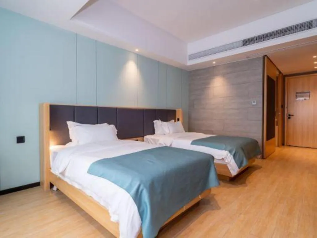 Bed in Immersing Hotels & Resort Yunzhu Meiyuan Wuyishan Impression Dahongpao