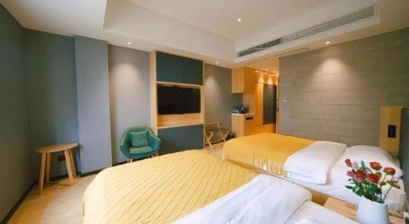 Bed in Immersing Hotels & Resort Yunzhu Meiyuan Wuyishan Impression Dahongpao