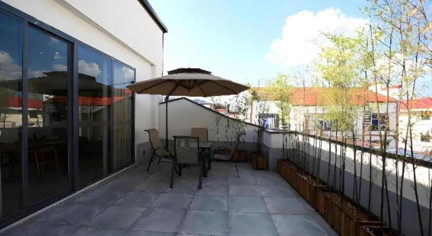 Immersing Hotels & Resort Yunzhu Meiyuan Wuyishan Impression Dahongpao