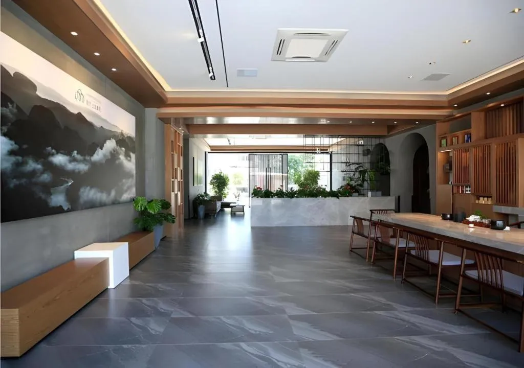 Immersing Hotels & Resort Yunzhu Meiyuan Wuyishan Impression Dahongpao