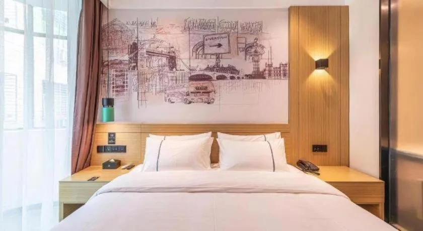 Bed in City Comfort Inn Quanzhou Wanda