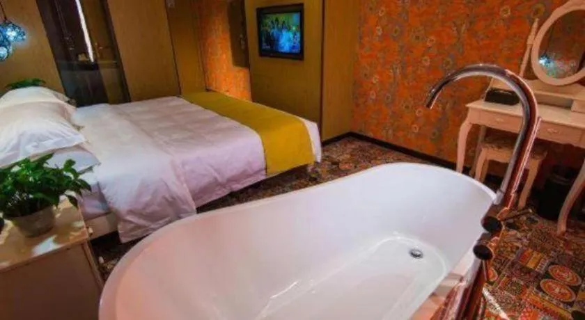 Bed in Echarm Hotel Hefei West Qilitang Metro Station