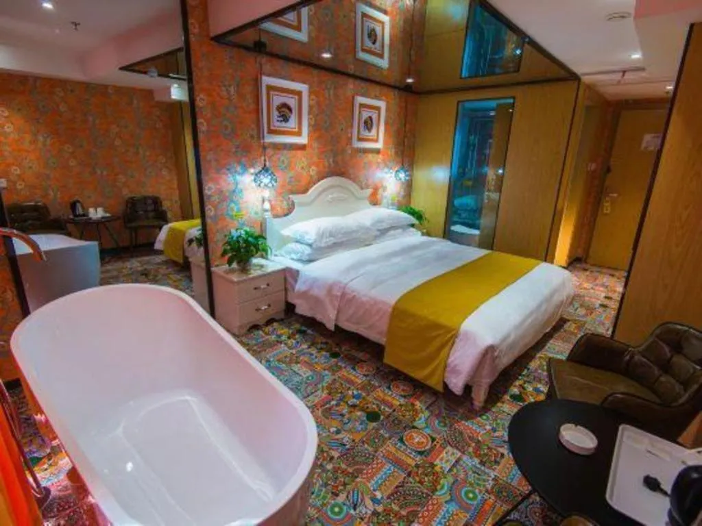 Bed in Echarm Hotel Hefei West Qilitang Metro Station