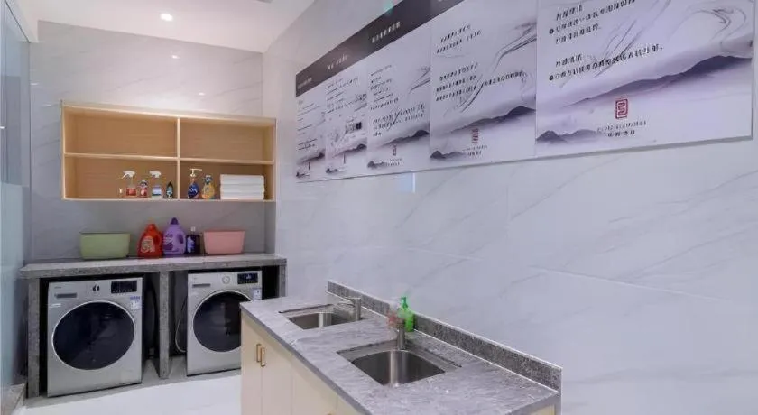 E-Cheng Hotel Yangjiang Baili Plaza