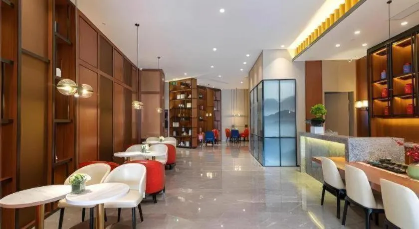 E-Cheng Hotel Yangjiang Baili Plaza