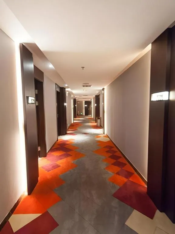 Borrman Hotel Zhongshan Henglan Xiyong