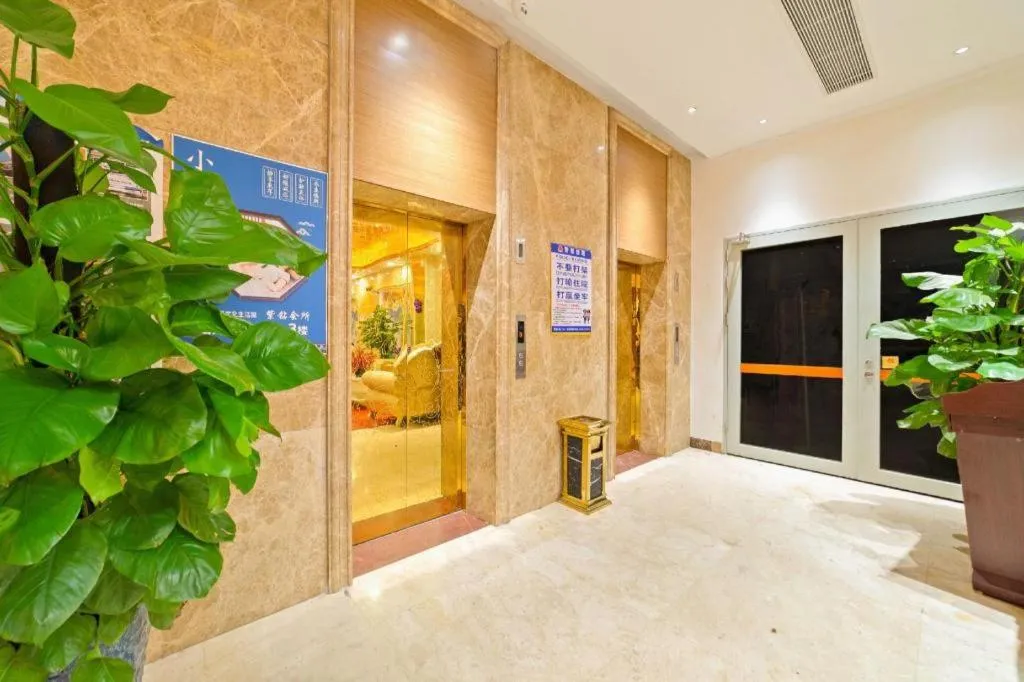 Bed in Borrman Hotel Zhongshan Henglan Xiyong