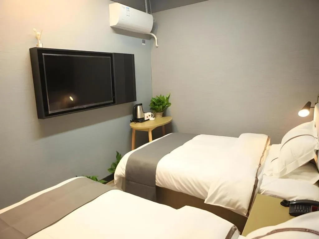 Bed in Thank Inn Hotel Jiangsu Suzhou Industrial Park Xinpu Road