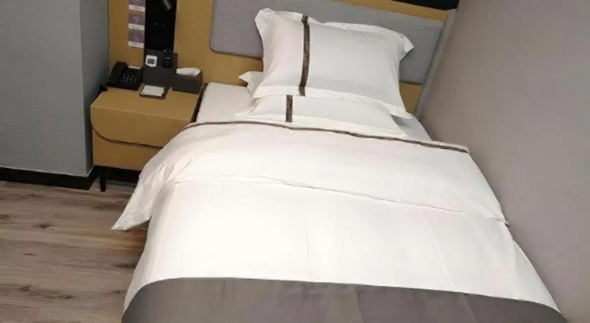 Bed in Thank Inn Hotel Jiangsu Suzhou Industrial Park Xinpu Road