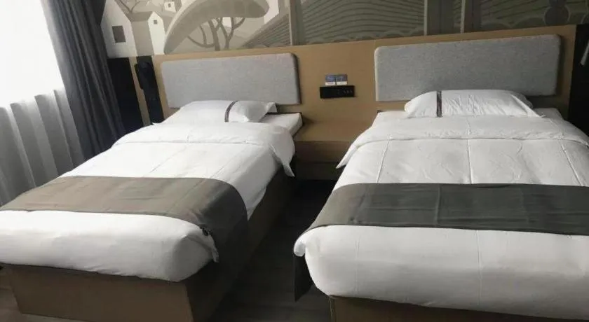 Bed in Thank Inn Hotel Hebei Chengde Fengning Coach Terminal