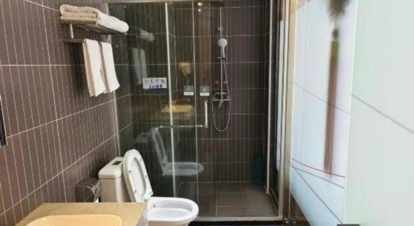 Thank Inn Plus Hotel Guangdong Yunfu Luoding City Municipal