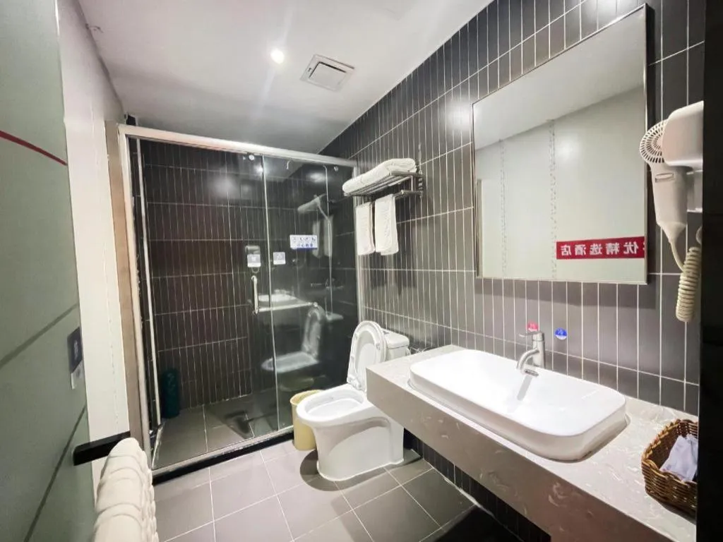 Thank Inn Plus Hotel Guangdong Yunfu Luoding City Municipal