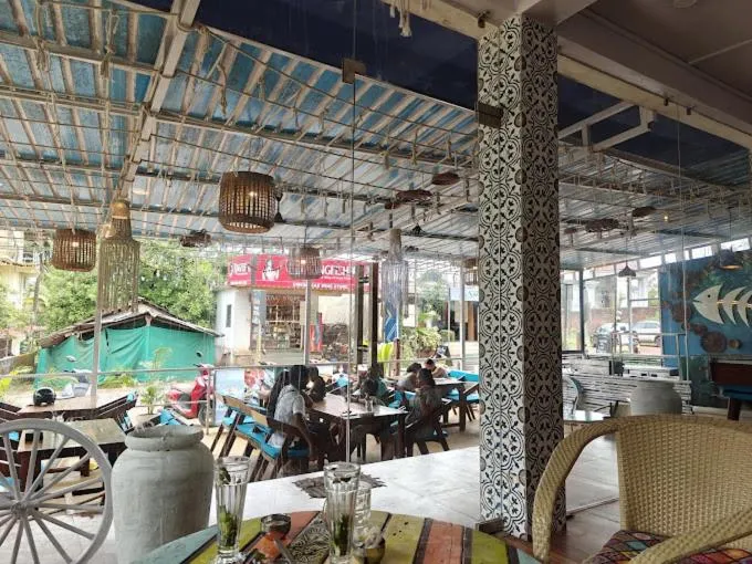 Restaurant/places to eat in Amore Serenity Resort