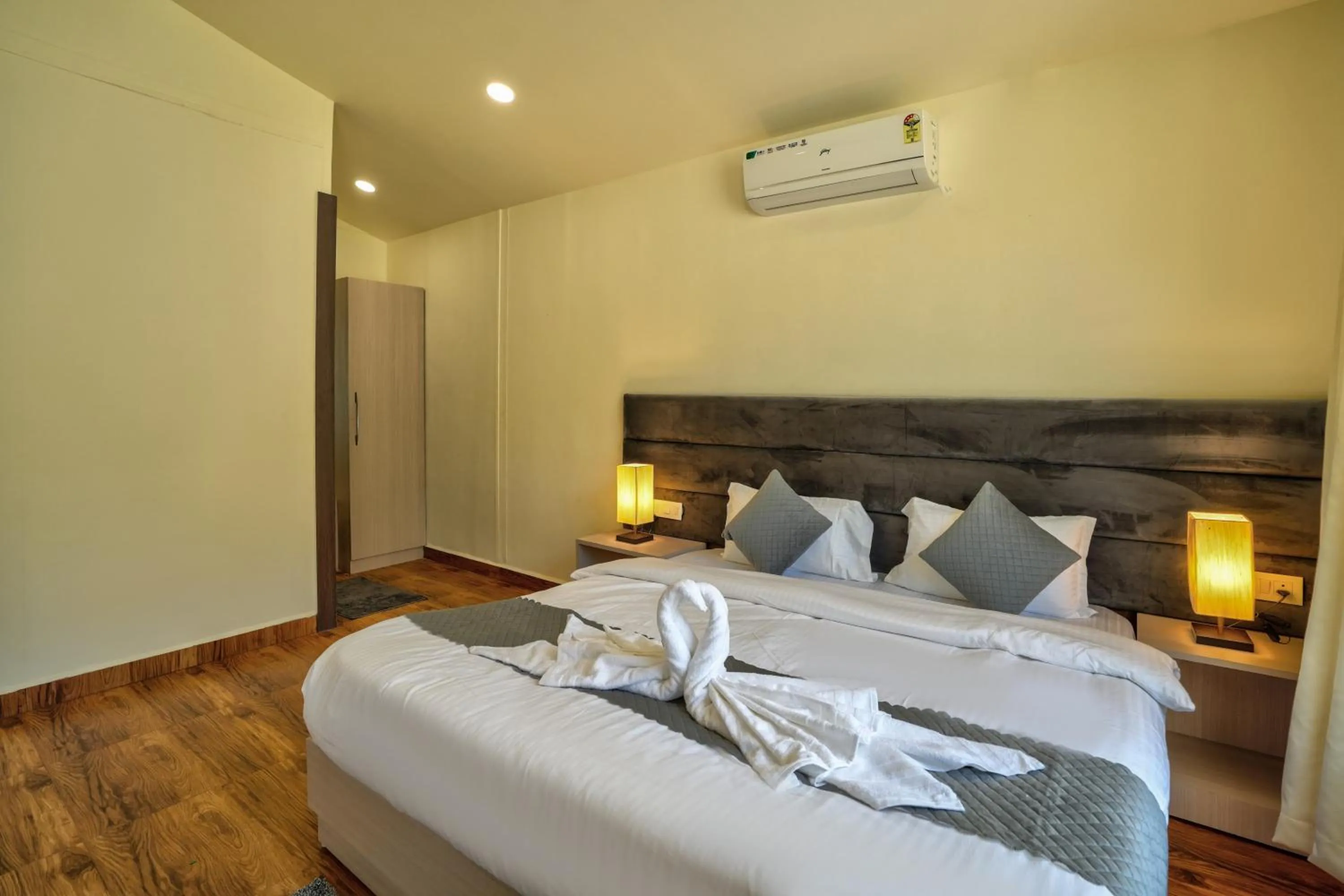 Bed in Amore Serenity Resort