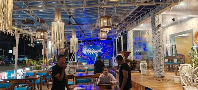 Restaurant/places to eat in Amore Serenity Resort