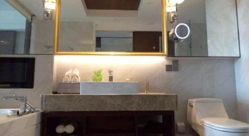 Bairun Zhenjiang International Hotel