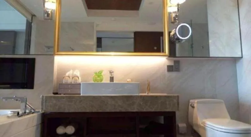 Bairun Zhenjiang International Hotel