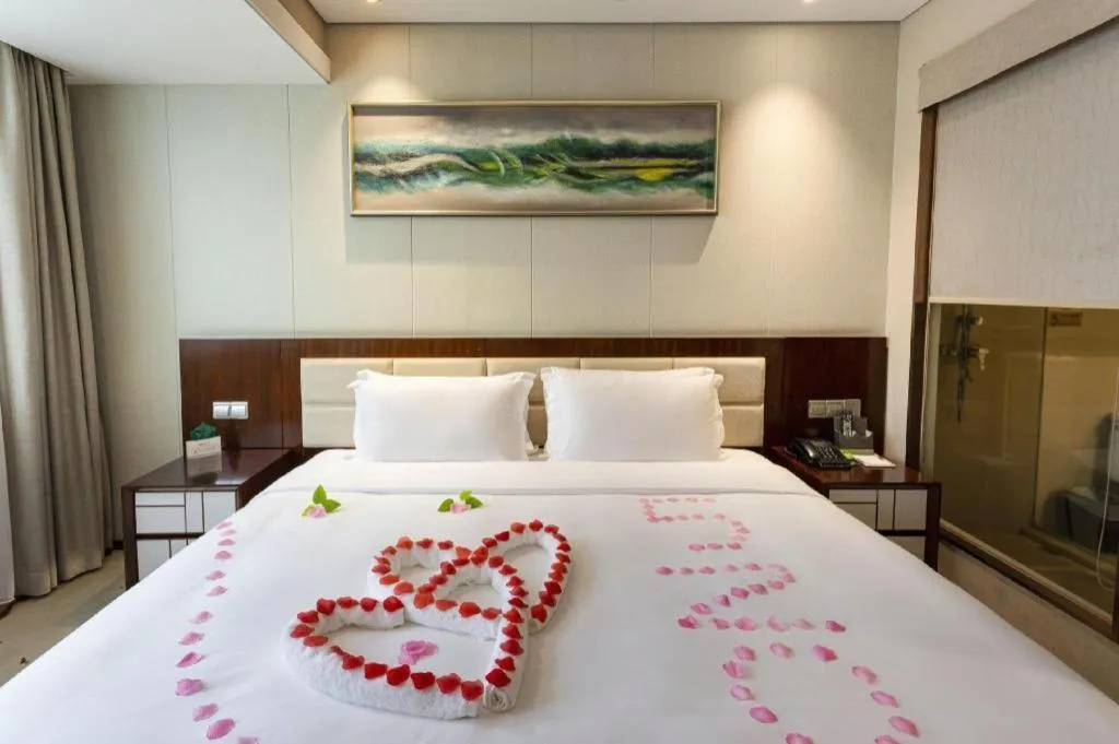 Bed in Xingtai Yuehai Hotel