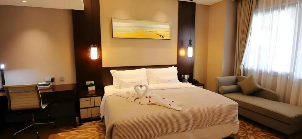 Bed in Xingtai Yuehai Hotel