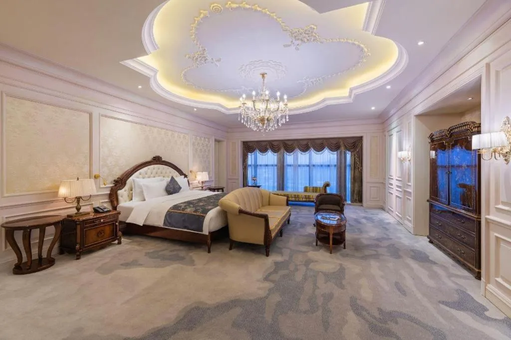 Bed in Haoyikang Hotel