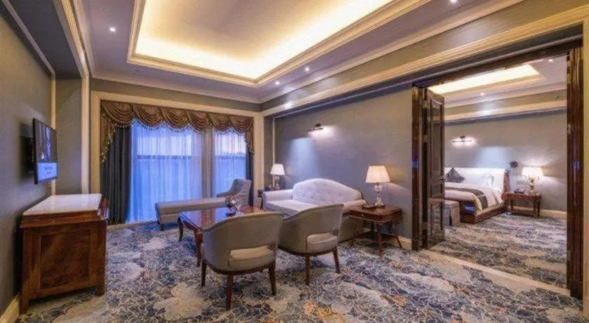 Bed in Haoyikang Hotel
