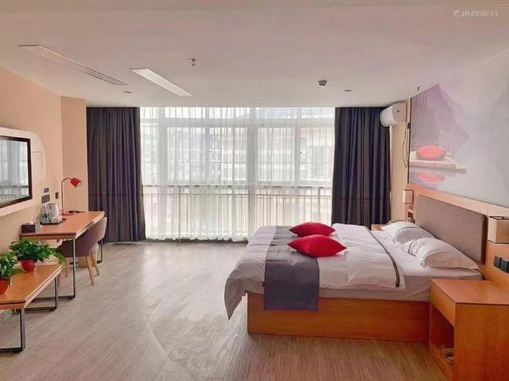 Bed in Thank Inn Hotel Shandong Heze Mudan District Bayi Road Pedestrian Street