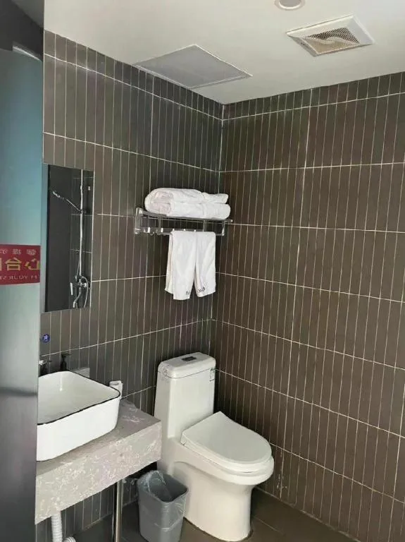 Thank Inn Hotel Shandong Heze Mudan District Bayi Road Pedestrian Street