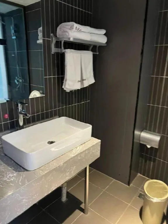 Thank Inn Hotel Shandong Heze Mudan District Bayi Road Pedestrian Street