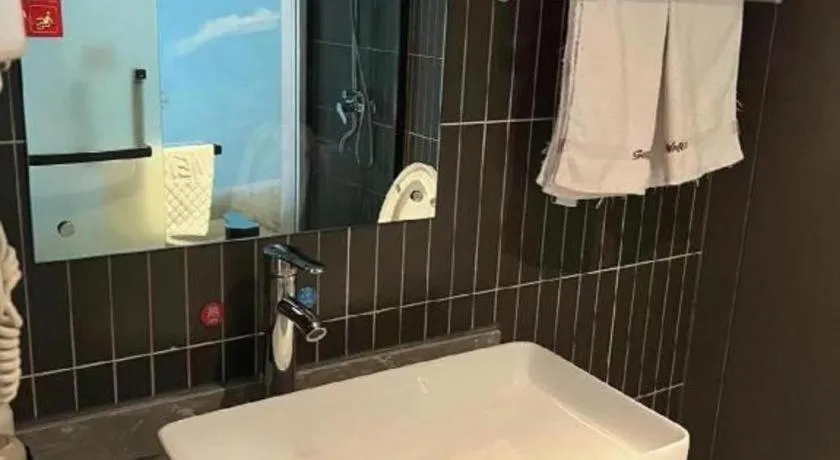 Thank Inn Hotel Shandong Heze Mudan District Bayi Road Pedestrian Street