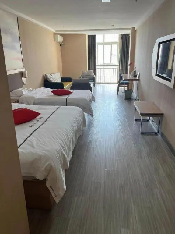 Bed in Thank Inn Hotel Shandong Heze Mudan District Bayi Road Pedestrian Street
