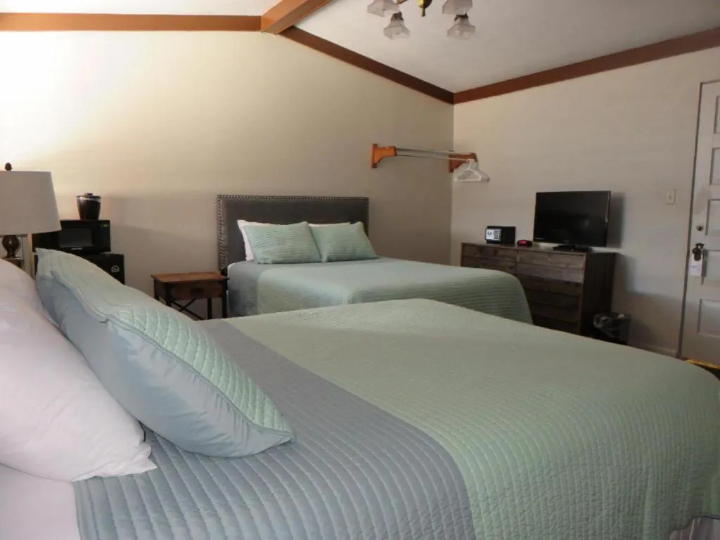 Bed in Hotel LaBonte