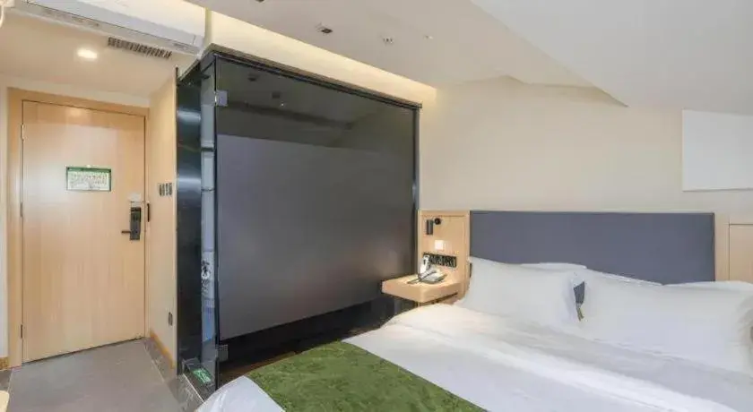 Bed in Green Tree Inn Express Beijing Xicheng District Dazhalan Bed in Green Tree Inn Express Beijing Xicheng District Dazhalan
