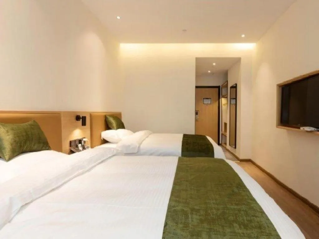 Bed in Green Tree Inn Nanchang Zhongshan Road Bayiguan