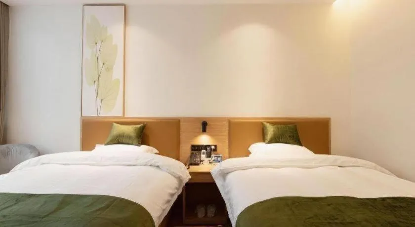 Bed in Green Tree Inn Nanchang Zhongshan Road Bayiguan