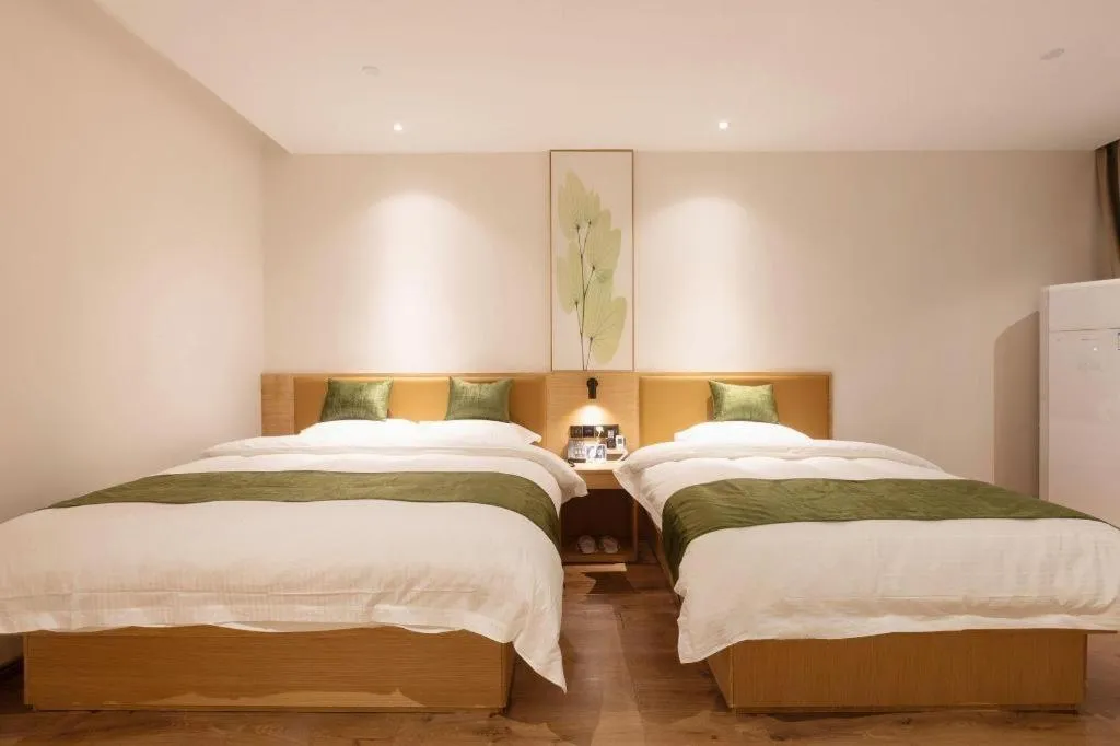Bed in Green Tree Inn Nanchang Zhongshan Road Bayiguan