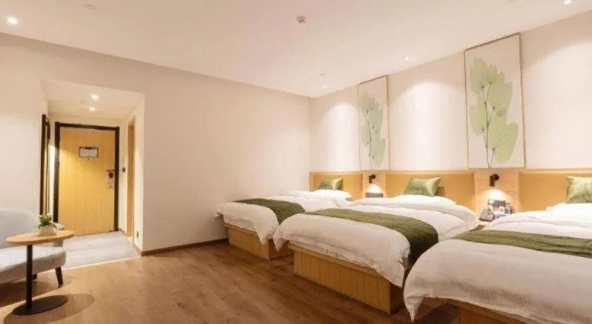 Bed in Green Tree Inn Nanchang Zhongshan Road Bayiguan