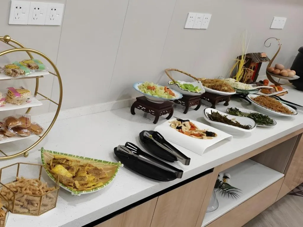 Green Tree Inn Express Jiangsu Taizhou Xinghua RT-Mart