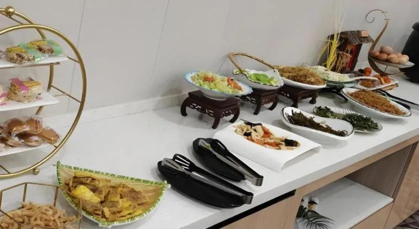 Green Tree Inn Express Jiangsu Taizhou Xinghua RT-Mart