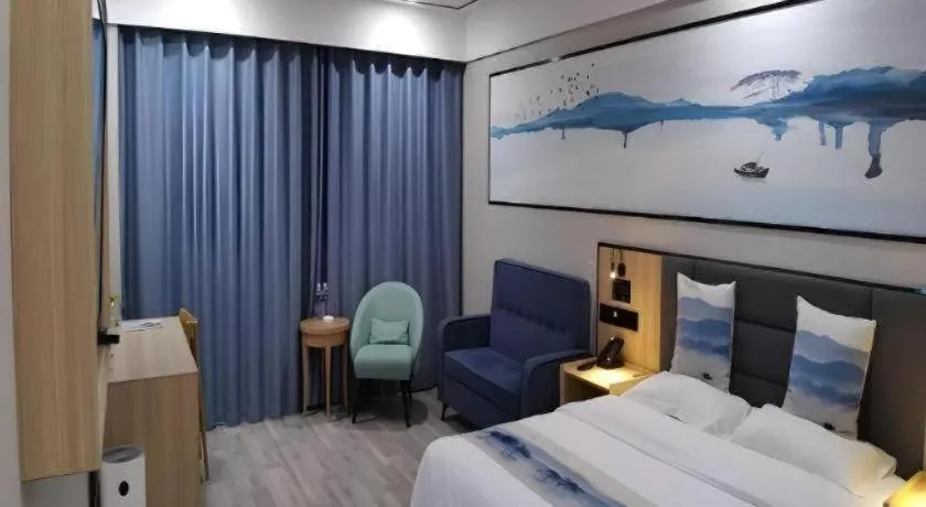 Bed in Green Tree Inn Express Jiangsu Taizhou Xinghua RT-Mart